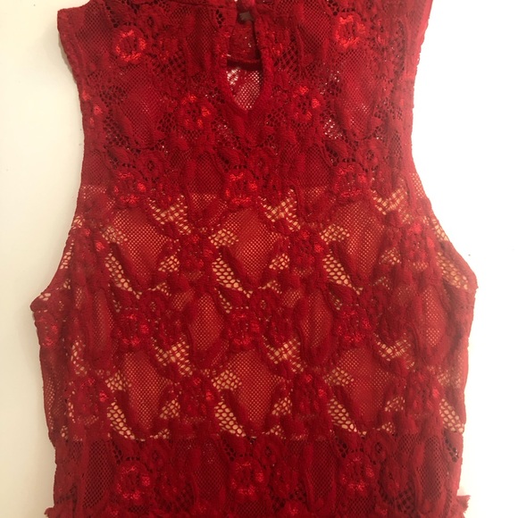 Nightcap , red lace tank top- size 2. Never worn - Picture 2 of 4